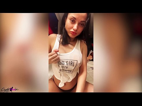 ❤️ Piękna kobieta w mokrym podkoszulku obciąga cipkę i pieści swoje ogromne cycki ❤️❌ Porn video at us pl.sfera-uslug39.ru ☑